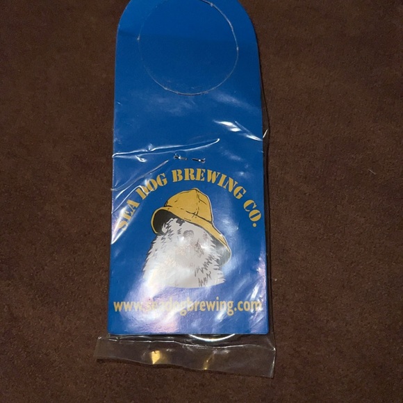 Salty Dog Brewing Co Bottle Opener Keychain - Picture 2 of 3